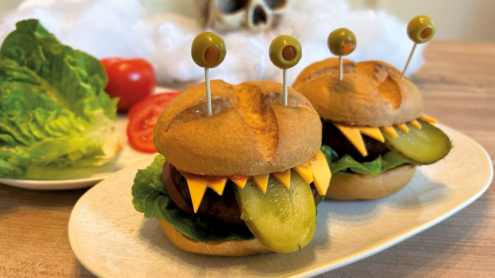 MonsterBurger_wb